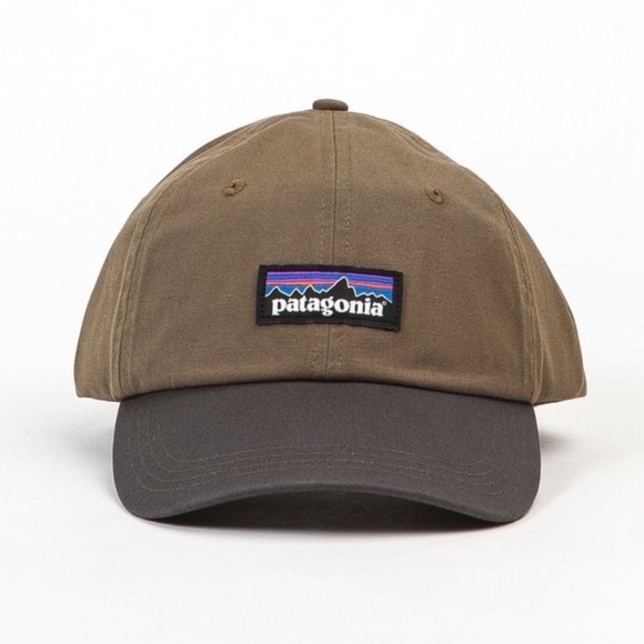 Patagonia Accessories - Patagonia P-6 Label Trad Cap Hat in Dark Ash